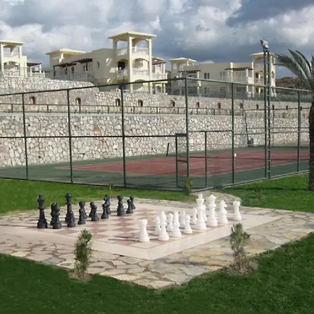 2 Bed, 2 Bath On Private Site Within 300m Of The