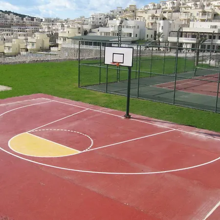 2 Bed, 2 Bath On Private Site Within 300m Of The *