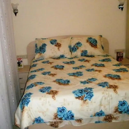 Apartment 2 Bed, 2 Bath On Private Site Within 300m Of The Bogazici